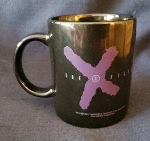 Vintage 1995 The X Files The "Trust No One" Ceramic Coffee Tea Cup Mug Black - Picture 1 of 5