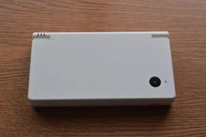 Nintendo DSi White Console Japan Tested Working w/ Stylus & Charger NTSC-J - Picture 1 of 5