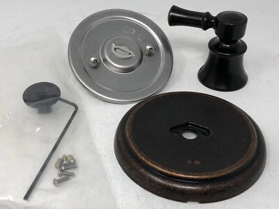 Moen UT2031ORB Dartmoor 1-Handle M-CORE Transfer Valve Trim Kit Bronze - Image 1 of 4