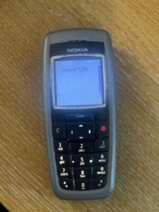 Nokia 2600 Phone - Picture 1 of 14