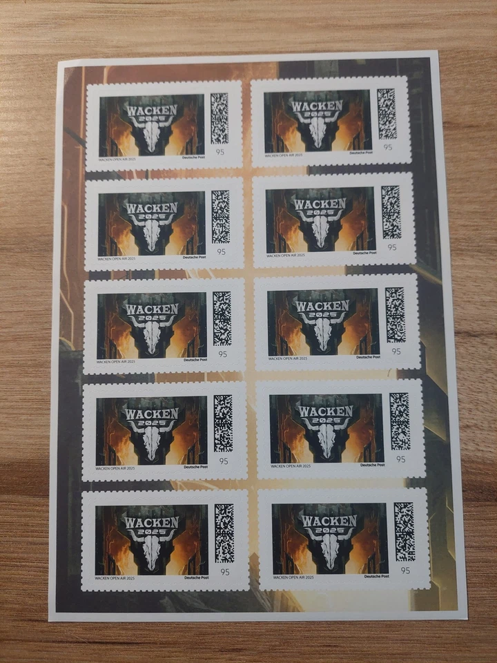 Briefmarken, Wacken 2025 Logo in Gold, 1 Bogen a 10 Stück 0,95 €, selbstklebend - Bild 1 von 1