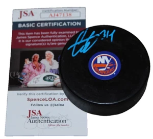 COLE EISERMAN signed (NEW YORK ISLANDERS) Logo hockey puck JSA COA AJ47138 - Picture 1 of 2