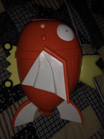 Jakks Pacific Pokemon Team Rocket Figure Vehicle Magikarp Submarine Boat 2007 Cover