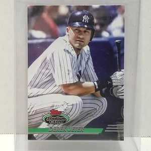 Derek Jeter 2024 Topps Stadium Club 1993 variante di design SSP - Foto 1 di 8
