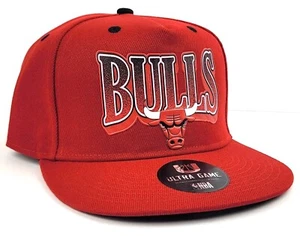 Cappello Berretto NBA Chicago Bulls Ultra Game Uomo Snapback Regolabile Rosso Nuovo - Foto 1 di 12