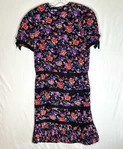 Albert Nipon Seiden Etuikleid schwarz Blumen Stufen Rüschen Schleifen Vintage 80er Damen 10 - Bild 1 von 19