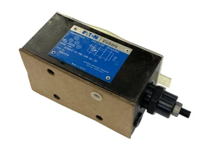 Eaton Vickers DGMX2-5-PB-AW-B-30 Druckminderventil - Bild 1 von 2