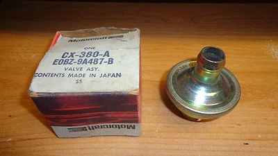 Válvula de retención de aire Ford Fairmont Granada Mustang T-Bird 140-200-250 1978-1983 NOS Foto 1 de 4