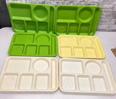 Si Lite ~ Melamine School Cafeteria Lunch ~ Divided Trays ~ Vintage ~ Set Of 6 - Image 1 of 4