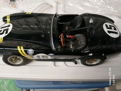 SHELBY COBRA DAN GURNEY PHIL HILL SEBRING RACE CAR NEW GMP 1:12 DIECAST G1202611 - Image 1 of 4