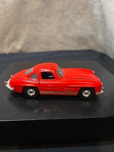 VINTAGE CORGI DIECAST RED MERCEDES BENZ 300 SL GULL WING, 5" - Black Interior - Picture 1 of 21