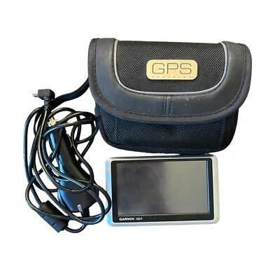 Garmin Nuvi 1350 GPS Car Navigation System & Car Charger Bundle - Works! - Image 1 of 2