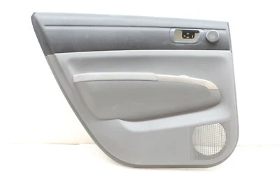 Toyota Prius 2008 panel de moldura de puerta trasera izquierda gris OEM 04 05 06 07 08 09 Foto 1 de 4