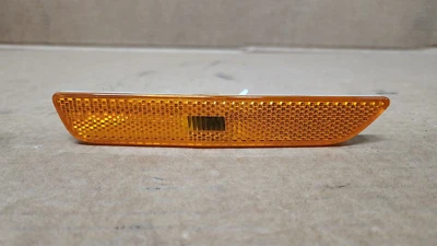 Luz marcadora parachoques delantero montado pasajero derecho Ford Mustang 2010-2014 Foto 1 de 4