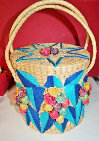 VINTAGE BASKET WITH HANDLES HAND WOVEN MEXICAN SEWING / KNITTING ETC Cover