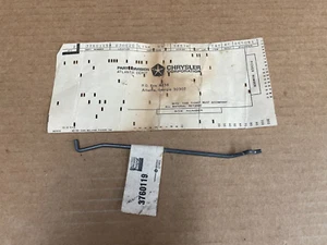 3760119 MOPAR NOS 1973 1974 B-BODY L.F. DOOR KEY CYLINDER LINK - Picture 1 of 2