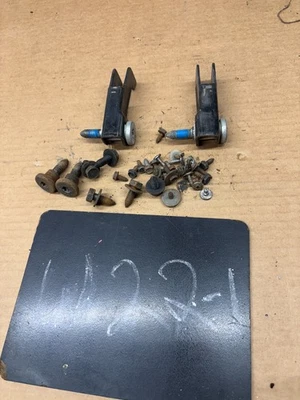 80 86 1987 88 89 1992 1993 94 95 1996 FORD TRUCK F150 OEM BENCH SEAT HARDWARE OE - Image 1 of 4