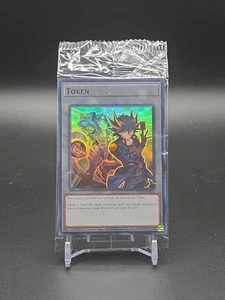 Yusei & Junk Warrior SEALED Token Promo Yugioh Tcg Doom Of Dimensions - Bild 1 von 2
