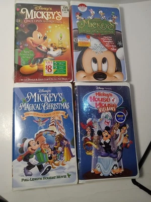 Mickey Mouse Christmas VHS Lot - Image 1 of 4