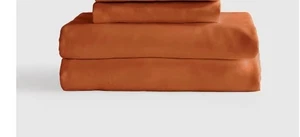 NWOT QUINCE ORGANIC BAMBOO 3 PIECE SHEET SET TWIN SHEETS TERRACOTTA - Picture 1 of 9