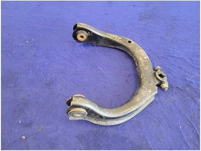 Chevrolet SSR 2003-2006 camioneta pickup pasajero brazo de control superior delantero 2682 Foto 1 de 4