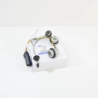 FORD FOCUS MK3 C346 Rear Lamp Bulb Holder Wire Assy 1872090 NEW GENUINE - Image 1 of 4