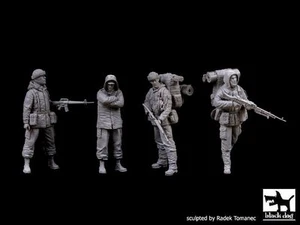 Juego de Malvinas Británicas 1/35 Black Dog y Soldado Argentino F35088 - Imagen 1 de 1