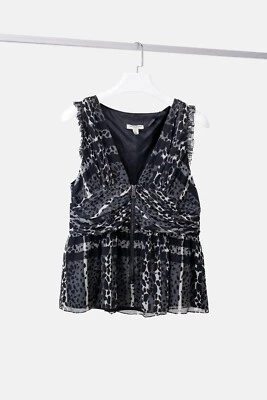 ¡NUEVO CON ETIQUETAS! Camiseta sin mangas Burberry Beat Check gris seda peplum, talla US 12 Foto 1 de 4