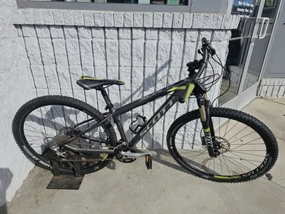 Bicicleta SCOTT SCALE 950 Foto 1 de 4