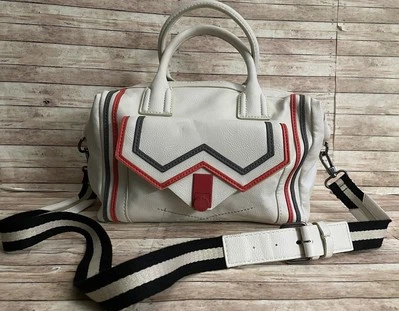 Raro! Bolsa tote branca vintage BCBGeneration exclusiva deslumbrante com alça tiracolo embreagem - Imagem 1 de 4