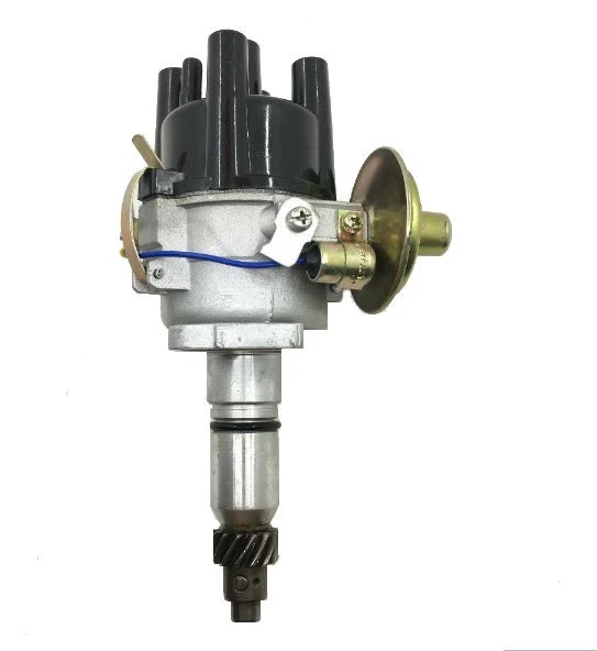 Distributor Vauxhall/ Bedford Rascal Suzuki super carry with 970cc F10 Engine - Image 1 of 1