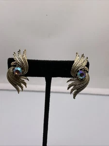 Vintage signiertes Coro Strass Krappen Set Clip auf Aura Borealis Flügel Ohrringe - Bild 1 von 13