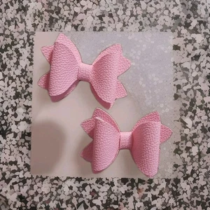 Schönes Paar rosa Haarspangen in Schleife Größe ca. 2,75 cm  - Bild 1 von 5