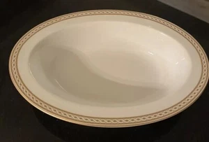 Wedgwood Embassy Collection Granville Oval Servierschale 11" x 8" x 2,5" Neu - Bild 1 von 2