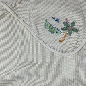 RARE Circo Yellow Waffle Weave Thermal Baby Receiving Blanket Alligator Tree Q1 - Picture 1 of 8