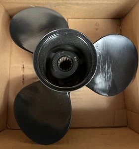 Michigan Wheel PR-333 Mercury 13 Spline Outboard Boat Propeller 10-1/4" x 10P - Picture 1 of 3