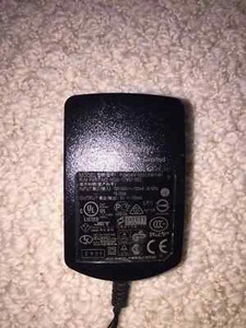 Blackberry HDW-17957-003 Wall Charger PSM0R-050CHW1(M) GENUINE PART - Picture 1 of 2