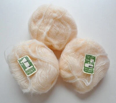 124g Lot 3 Cakes Cream Ivory Reynolds No. 1 Mohair Blend Yarn France Ball VTG - Image 1 of 4