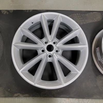 Llanta trasera plateada Jaguar XK XKR 2010 2011 2012 2013 2014 2015 59857 OEM 19 x 9,5 Foto 1 de 3
