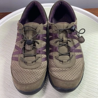 CLARKS Colección Gamuza Marrón/Púrpura Tenis Mujer Talla 8.5 Zapatos Cómodos Sin Cordones Foto 1 de 4