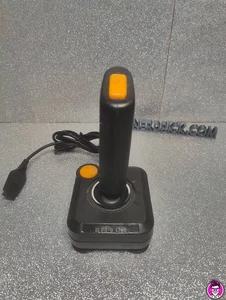 Joystick - Data line - Originale Commodore Atari - Foto 1 di 4