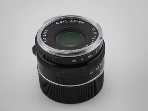 Leica  M  fit    Ziess c biogon 2.8 / 35 ZM mint  with caps  wide angle - Picture 1 of 15