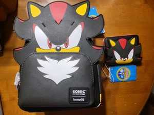 SET Sonic the Hedgehog Loungefly Shadow Mini Rucksack & Geldbörse Konvolut - Bild 1 von 15