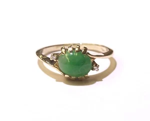 Anillo de diamantes de oro amarillo de 14k ovalado de jade de 8x6 mm 0,02 quilates 3,1 g tamaño 6,75 raro estado - Imagen 1 de 6