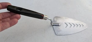 Kitchen Utensil Pie Server By Androck Wooden Handle ~10 Inch Length USA jun23 - Picture 1 of 14