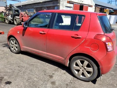 SUZUKI SWIFT MK2 2007 - 2011 LEFT TAILLIGHT 35670-72K00 - Image 1 of 4