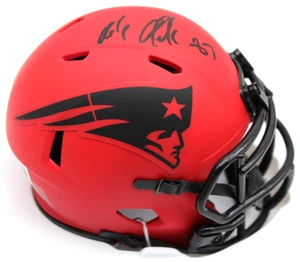 Rob Gronkowski New England Patriots Rave Mini Football Helm mit Beckett BV10319 - Bild 1 von 2