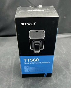 Neewer TT560 Flash Speedlite, Digital Camera Speedlight for Canon/Sony/Nikon - Picture 1 of 5