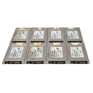 Restposten 8x Toshiba THNSNH060GCST 60GB 2,5" SATA 6Gb/s SSD Solid State Drive - Bild 1 von 2