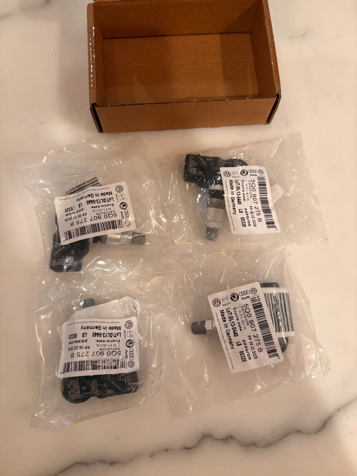 4 оригинальных датчика давления в шинах Audi VW Porsche TPMS 5Q0907275B TPKS от оригинального производителя - Изображение 1 из 1